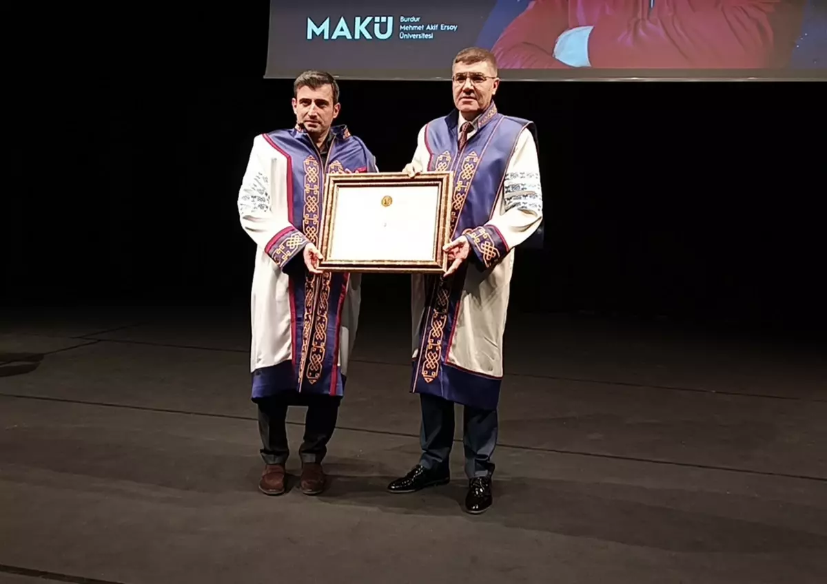 Selçuk Bayraktar’a Fahri Doktora Payesi Verildi